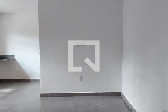 Sala/Quarto de kitnet/studio à venda com 1 quarto, 24m² em Vila Bastos, Santo André