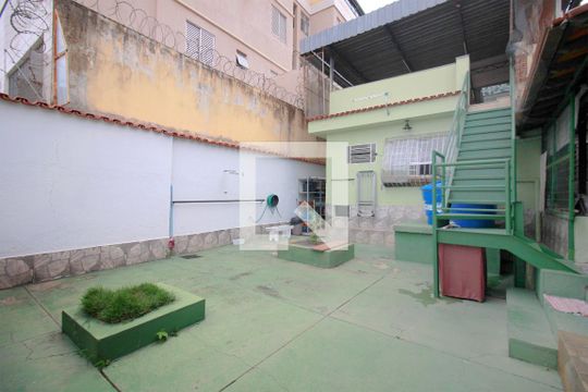Área comum de casa à venda com 5 quartos, 360m² em Ipiranga, Belo Horizonte