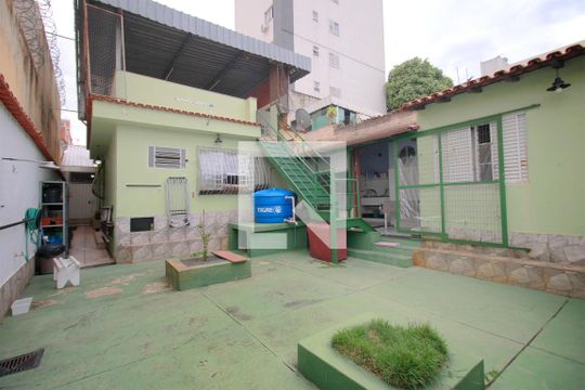 Área comum de casa à venda com 5 quartos, 360m² em Ipiranga, Belo Horizonte