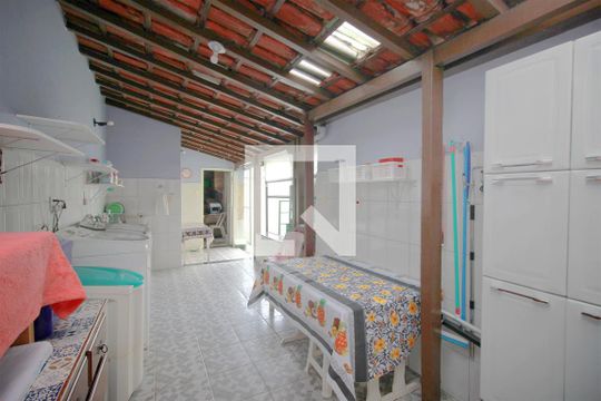 Área de Serviço de casa à venda com 5 quartos, 360m² em Ipiranga, Belo Horizonte