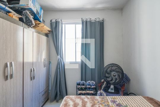 Quarto 1 de apartamento à venda com 2 quartos, 43m² em Glória, Porto Alegre