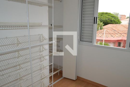 Quarto 3/ Closet de casa à venda com 4 quartos, 209m² em Jardim da Gloria, São Paulo
