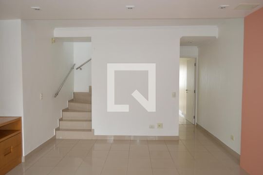 Sala de casa à venda com 4 quartos, 209m² em Jardim da Gloria, São Paulo