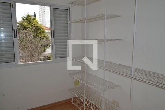 Quarto 3/ Closet de casa à venda com 4 quartos, 209m² em Jardim da Gloria, São Paulo