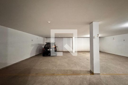 Garagem de apartamento à venda com 2 quartos, 100m² em Jardim das Maravilhas, Santo André