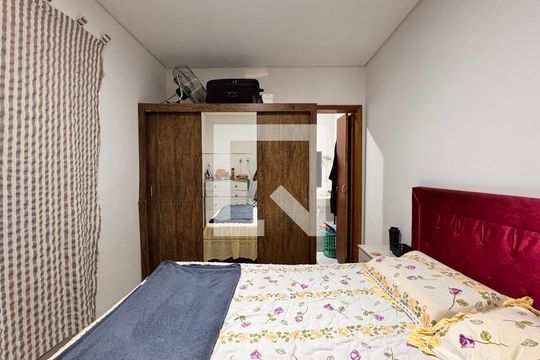 Suite de apartamento à venda com 2 quartos, 100m² em Jardim das Maravilhas, Santo André