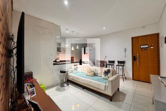 Sala de apartamento à venda com 2 quartos, 100m² em Jardim das Maravilhas, Santo André