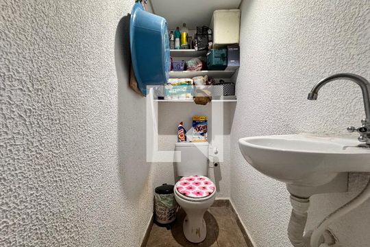 Lavabo de apartamento à venda com 2 quartos, 100m² em Jardim das Maravilhas, Santo André