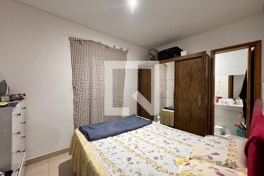 Suite de apartamento à venda com 2 quartos, 100m² em Jardim das Maravilhas, Santo André