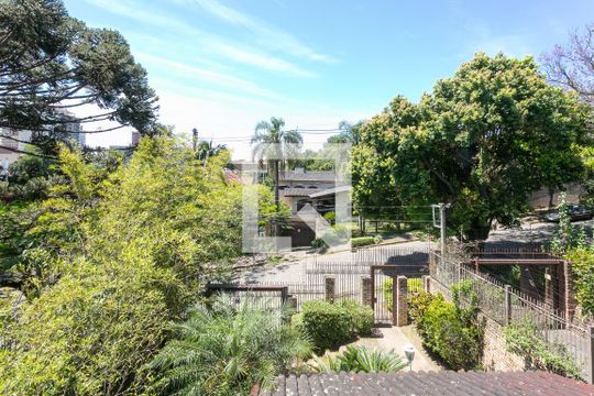 Vista suite 3 de casa à venda com 4 quartos, 478m² em Boa Vista, Porto Alegre