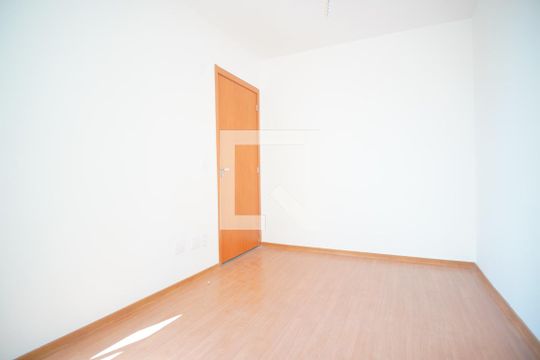 Sala de apartamento à venda com 2 quartos, 43m² em Morro Santana, Porto Alegre