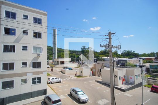 Quarto 1 - Vista de apartamento à venda com 2 quartos, 43m² em Morro Santana, Porto Alegre