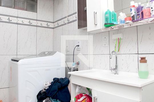 Banheiro 1 de apartamento à venda com 2 quartos, 96m² em Floresta, Porto Alegre