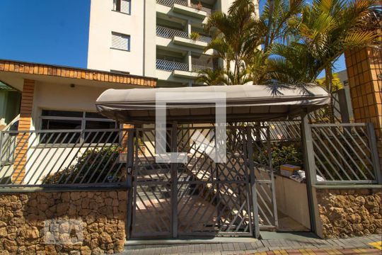 Fachada de apartamento à venda com 2 quartos, 75m² em Centro, Barueri