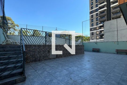 Área comum de apartamento à venda com 2 quartos, 75m² em Centro, Barueri