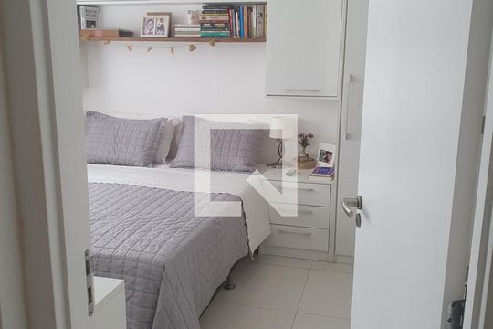 Quarto de apartamento à venda com 3 quartos, 90m² em Recreio dos Bandeirantes, Rio de Janeiro
