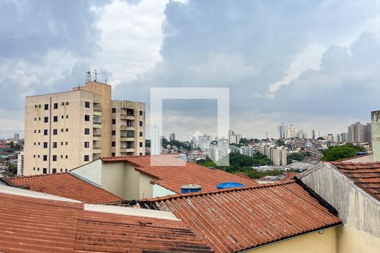 Vista de casa à venda com 2 quartos, 250m² em Vila Pereira Cerca, São Paulo