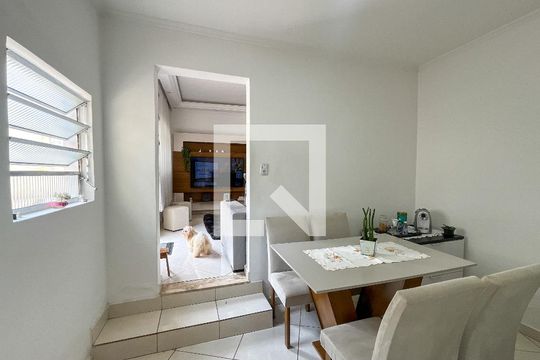 Sala de Jantar de casa à venda com 2 quartos, 250m² em Vila Pereira Cerca, São Paulo