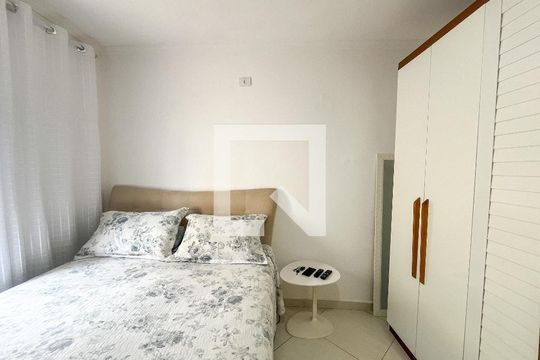 Suíte de casa à venda com 2 quartos, 250m² em Vila Pereira Cerca, São Paulo