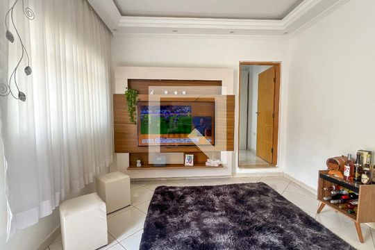 Sala de casa à venda com 2 quartos, 250m² em Vila Pereira Cerca, São Paulo