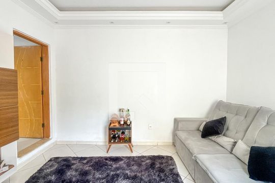 Sala de casa à venda com 2 quartos, 250m² em Vila Pereira Cerca, São Paulo