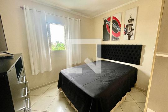 Quarto 1 de casa à venda com 3 quartos, 256m² em Jardim Sao Vicente, Jundiaí