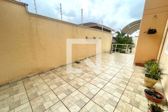 Quintal de casa à venda com 3 quartos, 256m² em Jardim Sao Vicente, Jundiaí
