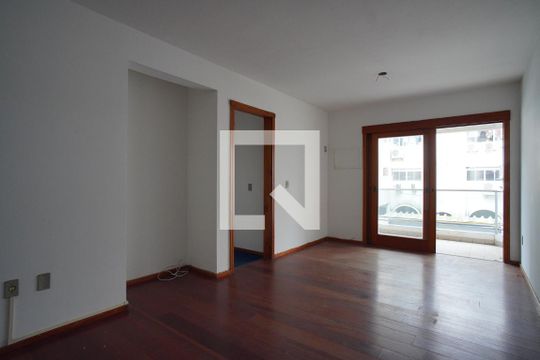 Apartamento à venda com 3 quartos, 90m² em Mont’serrat, Porto Alegre