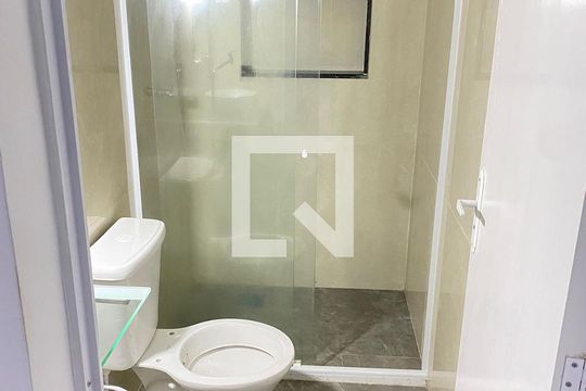 Banheiro de apartamento para alugar com 1 quarto, 60m² em Recreio dos Bandeirantes, Rio de Janeiro