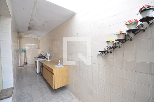 Área de Serviço de casa à venda com 3 quartos, 153m² em Vila Constança, São Paulo