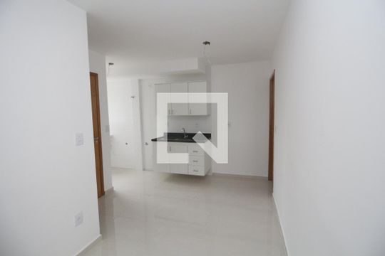 Sala de TV de apartamento à venda com 2 quartos, 41m² em Vila Carrão, São Paulo