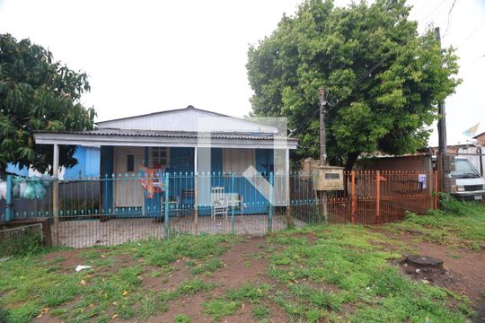 Fachada de casa para alugar com 1 quarto, 130m² em Harmonia, Canoas