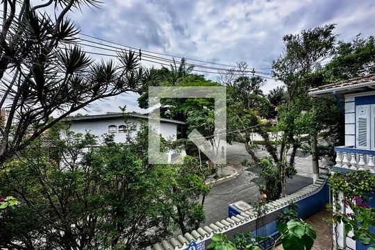 Vista Suítes de casa à venda com 5 quartos, 254m² em Jardim Santo Amaro, São Paulo