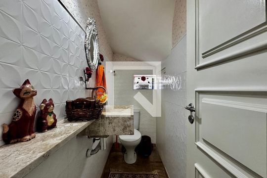 Lavabo de casa à venda com 5 quartos, 254m² em Jardim Santo Amaro, São Paulo