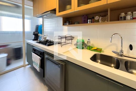 Cozinha de apartamento para alugar com 2 quartos, 98m² em Vila Clementino, São Paulo