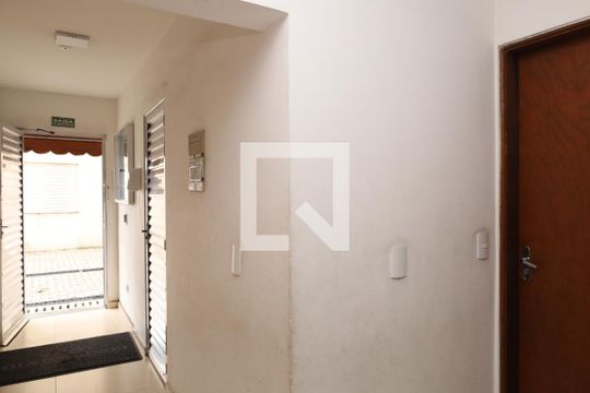Área comum - Saguão do prédio de apartamento à venda com 3 quartos, 50m² em Parque Cruzeiro do Sul, São Paulo