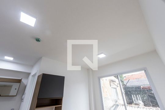 Sala/Cozinha de apartamento para alugar com 1 quarto, 25m² em Vila Ipojuca, São Paulo