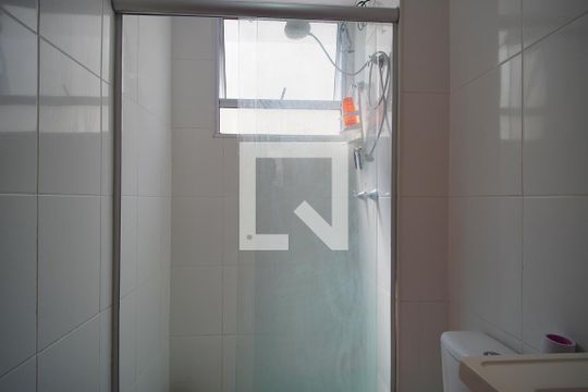 Banheiro Corredor de apartamento à venda com 2 quartos, 42m² em Morro Santana, Porto Alegre