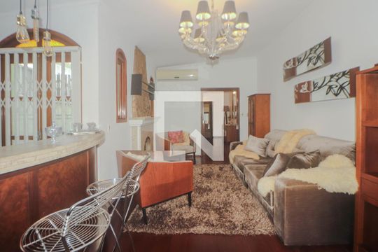 Sala de casa à venda com 5 quartos, 1089m² em Jardim Itu, Porto Alegre