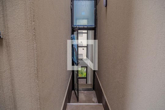 Escada de casa de condomínio à venda com 2 quartos, 146m² em Vila Alexandria, São Paulo