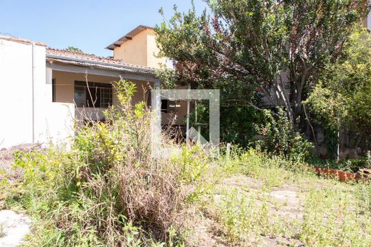 Quintal de casa à venda com 2 quartos, 197m² em Jardim Santana, Campinas