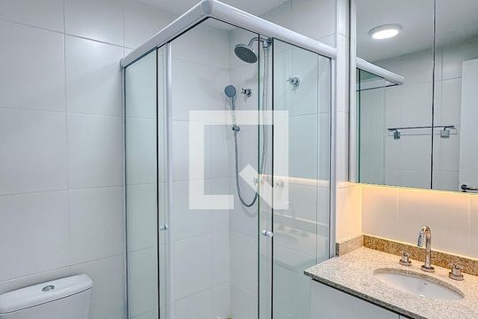 Banheiro de kitnet/studio à venda com 1 quarto, 22m² em Vila Mariana, São Paulo