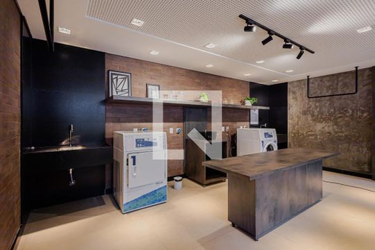Lavanderia de apartamento à venda com 2 quartos, 64m² em Jardim Paulista, São Paulo