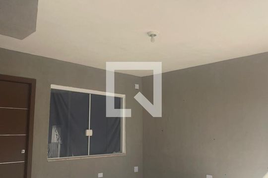 Garagem de casa à venda com 3 quartos, 132m² em Jardim Soraia, São Paulo