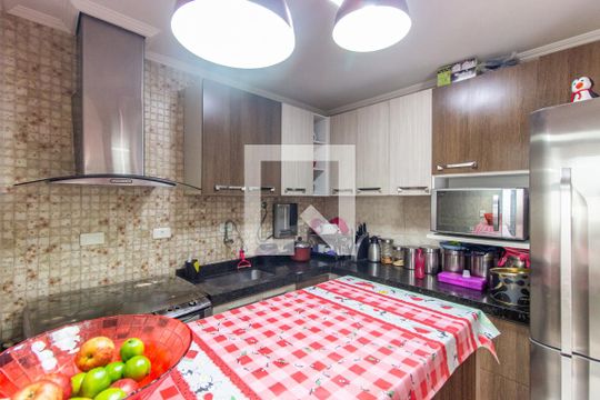 Cozinha de apartamento à venda com 2 quartos, 58m² em Jardim Lajeado, São Paulo