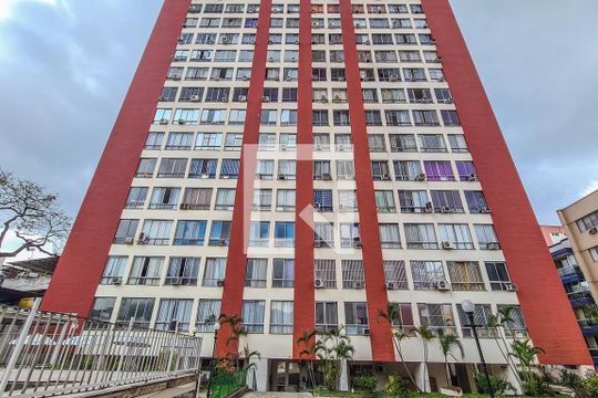 Fachada do bloco de apartamento para alugar com 3 quartos, 78m² em Méier, Rio de Janeiro