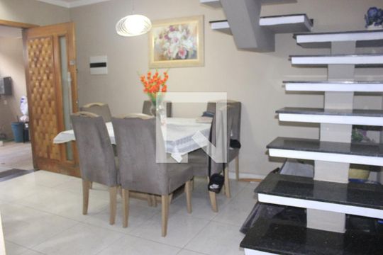 Sala de casa para alugar com 3 quartos, 150m² em Residencial Parque Cumbica, Guarulhos