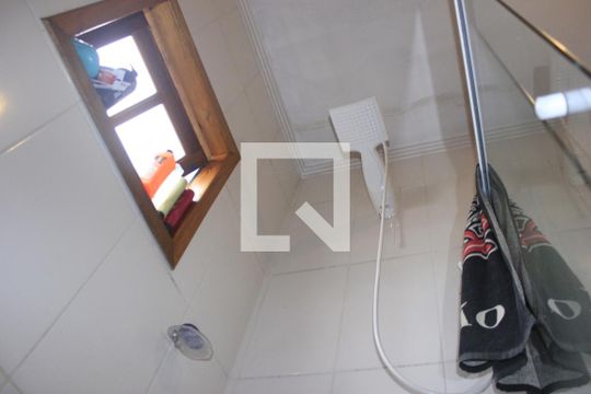 Banheiro 2 de casa para alugar com 3 quartos, 150m² em Residencial Parque Cumbica, Guarulhos