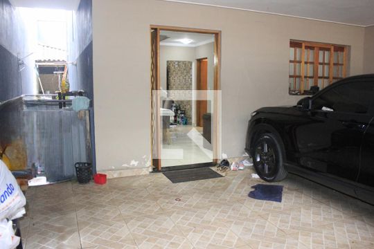 Garagem de casa para alugar com 3 quartos, 150m² em Residencial Parque Cumbica, Guarulhos
