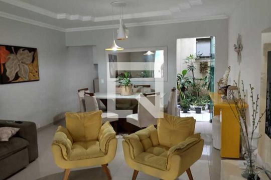 Casa de Condomínio para alugar com 3 quartos, 130m² em Freguesia (Jacarepaguá), Rio de Janeiro